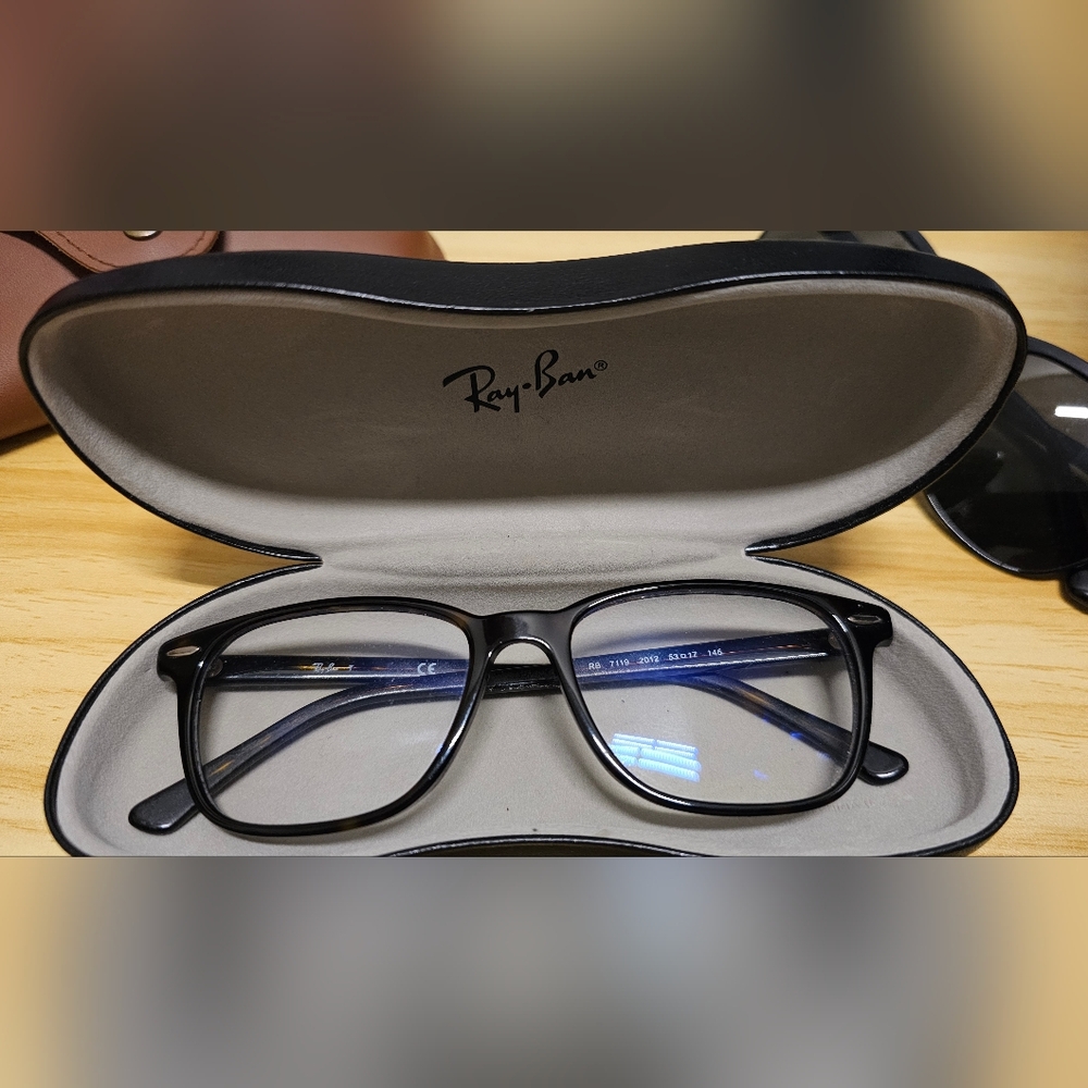 Ray-Ban Turtle Shell Eyeglasses with Case - Picture 3 of 3